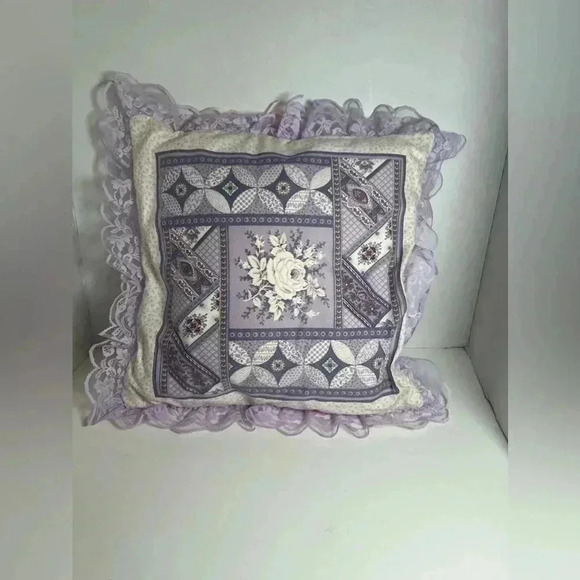 Vintage Cottage-core Lace Embroidered/ Quilted Pillow - Picture 5 of 6
